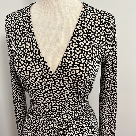 Ann Taylor Cheetah Print Matte Jersey Wrap Dress - Picture 4 of 7